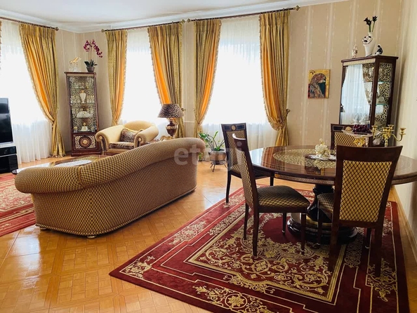 
   Продам дом, 600 м², Краснодар

. Фото 8.