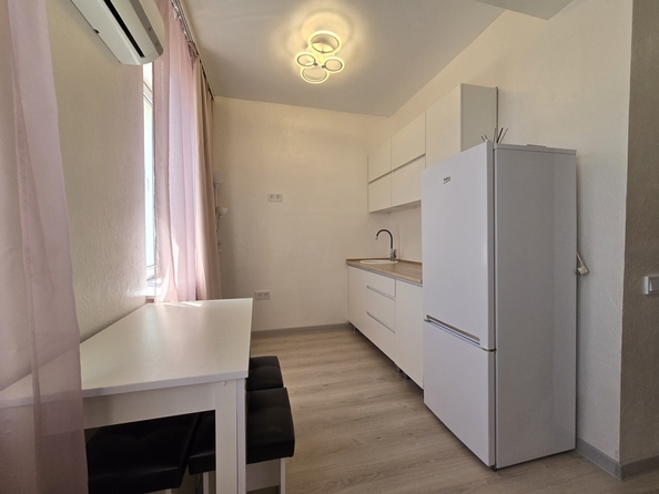 
   Продам студию, 18 м², Советская ул, 38

. Фото 2.