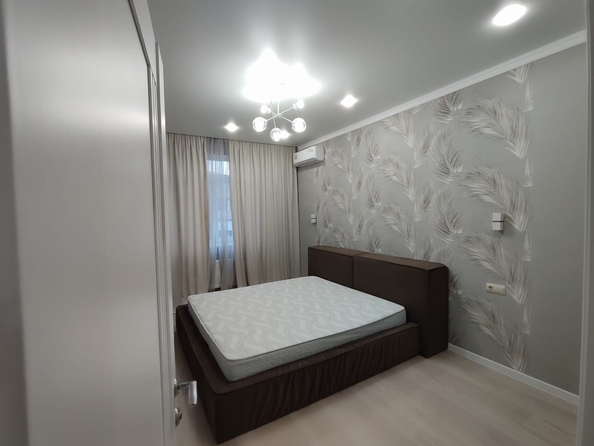 
   Продам 2-комнатную, 73 м², Родниковый пр-д, 24

. Фото 1.