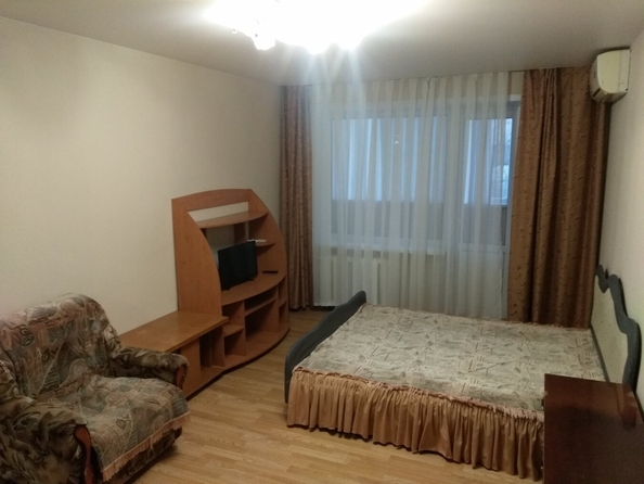 
   Продам 1-комнатную, 36 м², Астраханская ул, 84

. Фото 1.