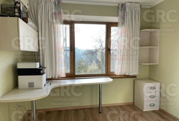 
   Продам студию, 50 м², Альпийская ул, 13

. Фото 14.