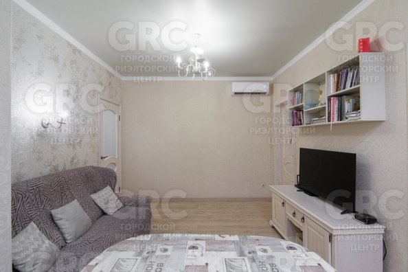 
   Продам 3-комнатную, 44 м², Олимпийская ул, 31/12

. Фото 4.