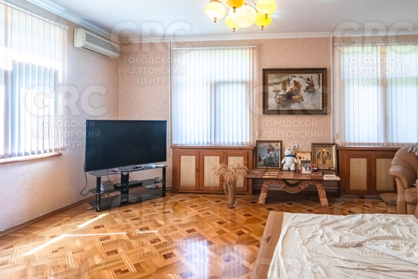 
   Продам дом, 283.5 м², Сочи

. Фото 15.