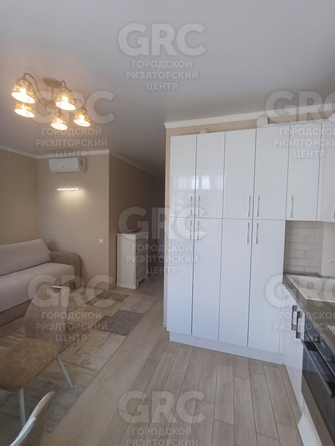 
   Продам 2-комнатную, 43 м², Ворошиловская (Хостинский р-н) ул, 9/5

. Фото 11.