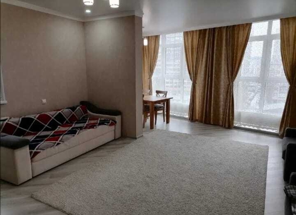 
   Продам 1-комнатную, 60 м², Толстого ул, 130к3

. Фото 8.