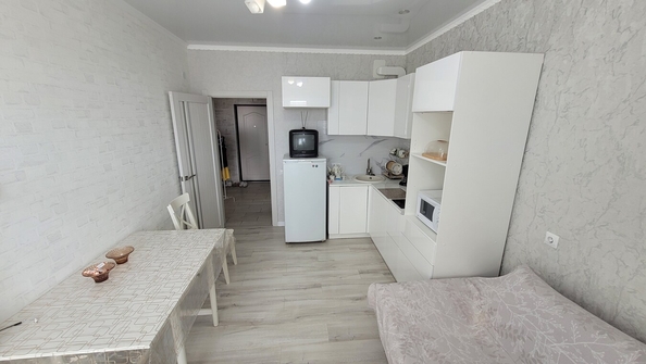 
   Продам 2-комнатную, 42 м², Толстого ул, 130к1

. Фото 3.