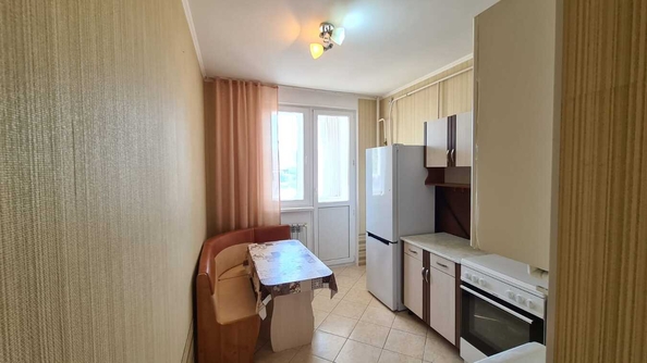 
   Продам 1-комнатную, 43 м², Крымская ул, 274

. Фото 1.