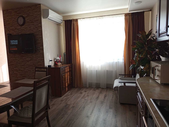 
   Продам 2-комнатную, 57 м², Верхняя дорога ул, 151к3

. Фото 5.