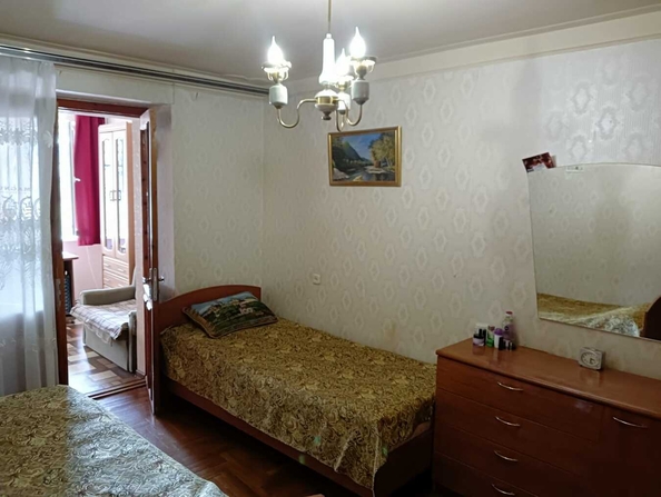 
   Продам 2-комнатную, 63 м², Терская ул, 190

. Фото 3.