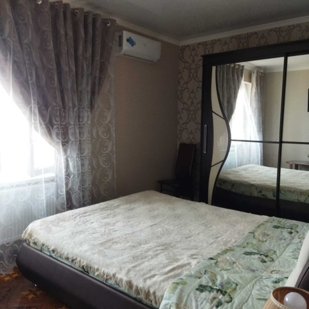 
   Продам 3-комнатную, 94 м², Крепостная ул, 51к1

. Фото 1.