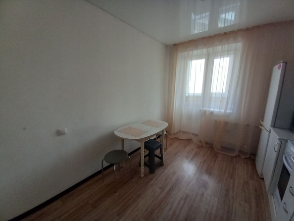 
   Продам 1-комнатный апартамент, 37 м², Супсехское ш, 26к3

. Фото 8.