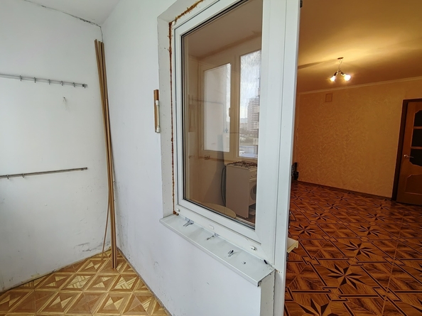 
   Продам 2-комнатную, 68 м², Владимирская ул, 140

. Фото 11.