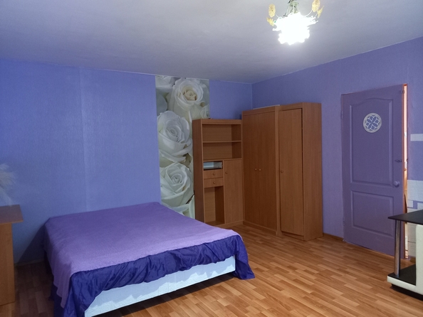 
   Продам 1-комнатную, 50 м², Ленина ул, 153

. Фото 14.