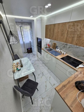 
   Продам 2-комнатную, 62 м², Макаренко ул, 29

. Фото 3.