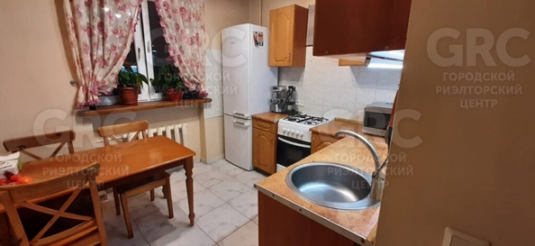 
   Продам 3-комнатную, 90 м², Гагарина ул, 58

. Фото 5.