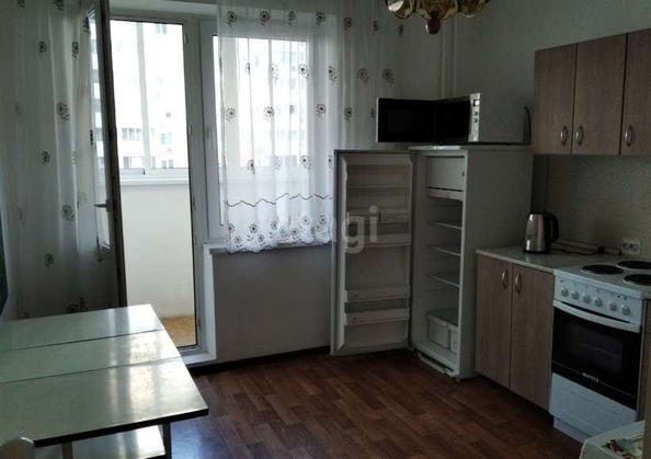 
  Сдам в аренду 1-комнатную квартиру, 44 м², Краснодар

. Фото 5.