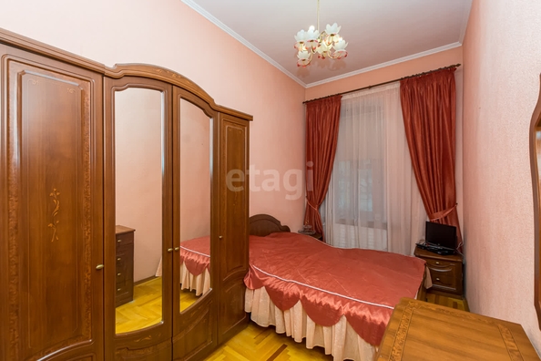 
   Продам 4-комнатную, 79.2 м², Чапаева ул, 113

. Фото 1.