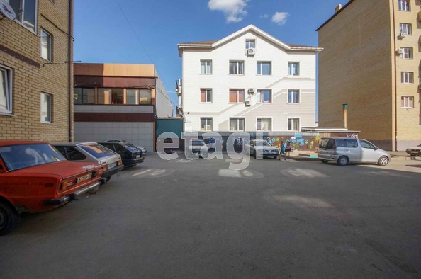 
   Продам 1-комнатную, 32.6 м², Комарова ул, 30

. Фото 10.