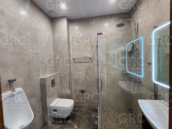 
   Продам коттедж, 350 м², Сочи

. Фото 28.