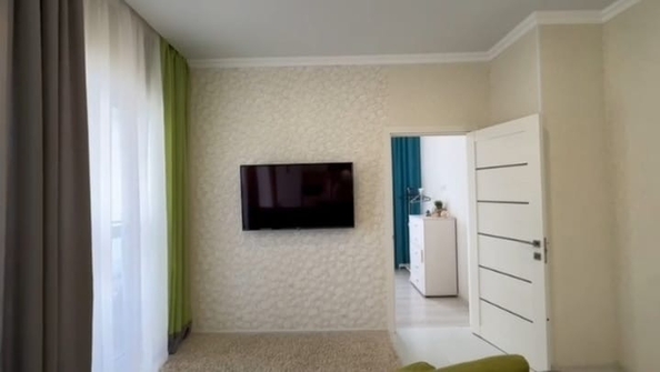 
   Продам 1-комнатную, 40 м², Калинина ул, 150к3

. Фото 3.