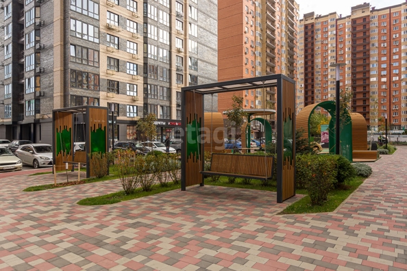 
   Продам 2-комнатную, 71 м², Героя Николая Шевелёва ул, 17

. Фото 21.