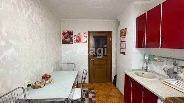 
   Продам 2-комнатную, 52 м², Сормовская ул, 189

. Фото 1.