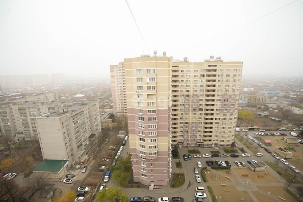 
   Продам 3-комнатную, 85.2 м², Российская ул, 72/4

. Фото 26.