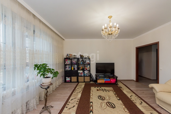 
   Продам 3-комнатную, 108.8 м², Буденного ул, 129

. Фото 21.