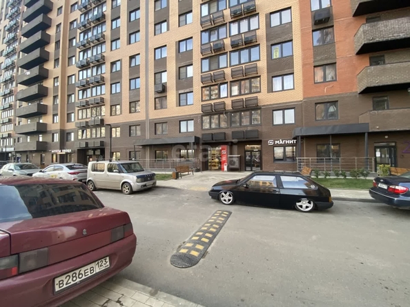 
   Продам 2-комнатную, 50.7 м², Жириновского ул, 1/4

. Фото 12.