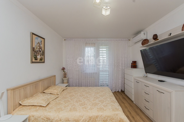 
   Продам 2-комнатную, 57.7 м², Шумана ул, 8/1

. Фото 10.