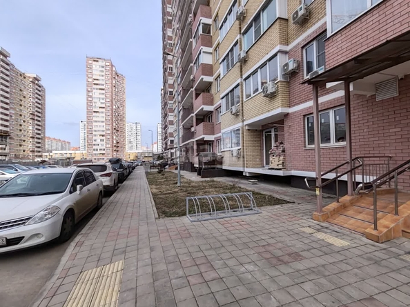 
   Продам 1-комнатную, 40.7 м², Героев-Разведчиков ул, 11/5

. Фото 14.