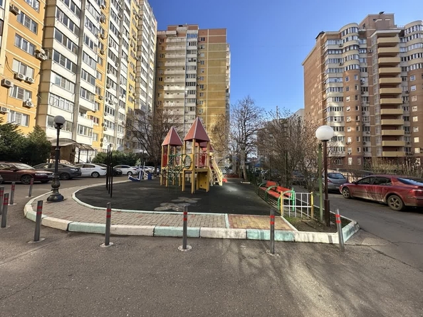 
   Продам 1-комнатную, 38.2 м², Атарбекова ул, 5/1

. Фото 12.