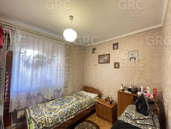 
   Продам 3-комнатную, 42.7 м², 20 Горнострелковой дивизии (Хостинский р ул, 31

. Фото 2.