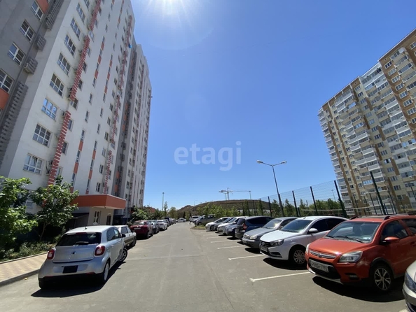 
   Продам 1-комнатную, 32.7 м², Генерала Трошева Г.Н. ул, 11

. Фото 8.