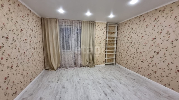 
   Продам 2-комнатную, 65.8 м², Петра Метальникова ул, 5/1

. Фото 1.