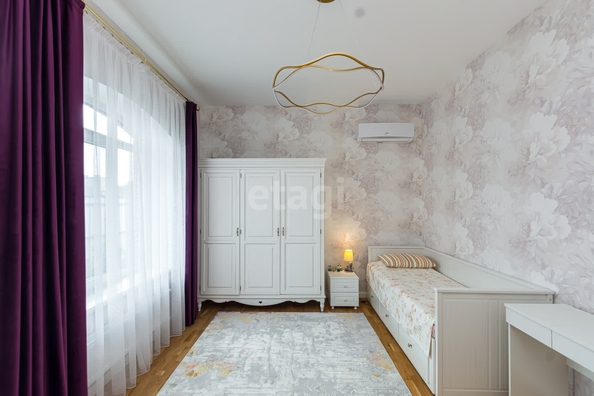 
   Продам дом, 219.4 м², Краснодар

. Фото 15.