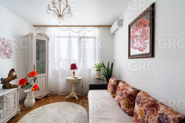 
  Продается 2-комн. квартира, 44 м², Вишневый пер, д. 85б
. Фото 5.