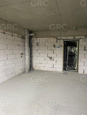 
  Продается 2-комн. квартира, 82.2 м², Туапсинская ул, д. 19
. Фото 33.