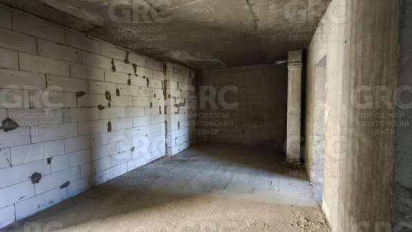 
  Продается 2-комн. квартира, 82.2 м², Туапсинская ул, д. 19
. Фото 40.
