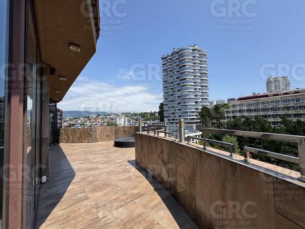 
  Продается 4-комн. квартира, 189 м², Пирогова ул, д. 40А
. Фото 8.