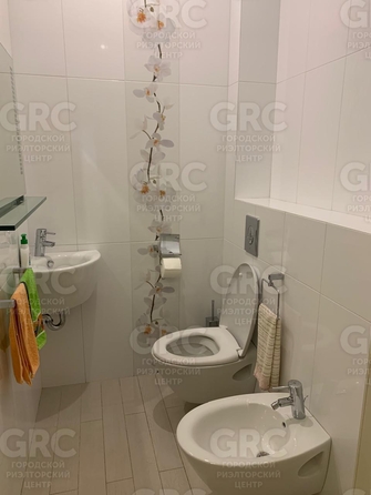 
   Продам 3-комнатную, 78 м², Богдана Хмельницкого ул, 8

. Фото 9.