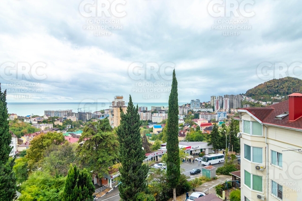 
   Продам 1-комнатную, 35 м², Виноградная ул, 224/1

. Фото 10.