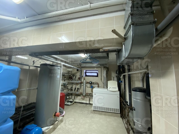 
   Продам дом, 500 м², Сочи

. Фото 52.