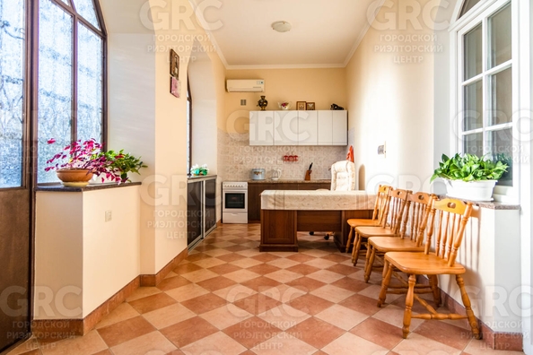 
   Продам дом, 600 м², Сочи

. Фото 53.