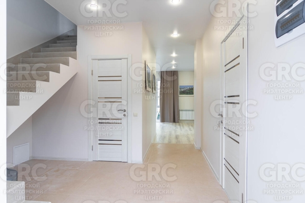 
   Продам дом, 140 м², Сочи

. Фото 15.