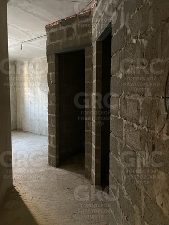 
   Продам 2-комнатную, 57 м², Ленина ул, 298Бк5

. Фото 7.