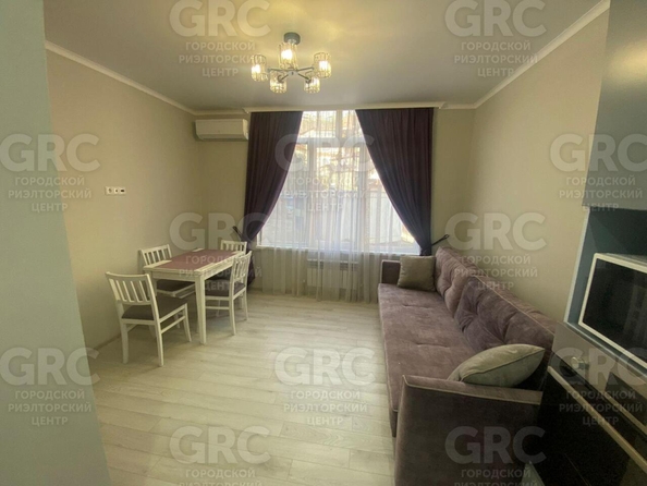 
   Продам студию, 30 м², Виноградная ул, 206

. Фото 2.