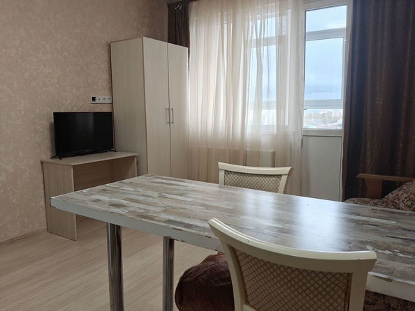 
  Продается студия, 25 м², Толстого ул, д. 130к2
. Фото 3.