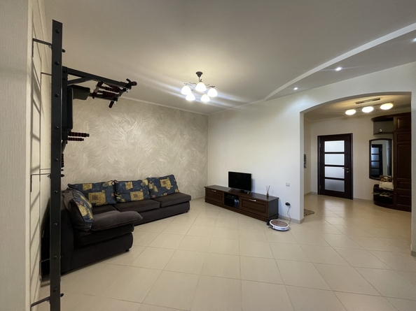 
  Продается 3-комн. квартира, 84 м², Лермонтова ул, д. 120
. Фото 2.