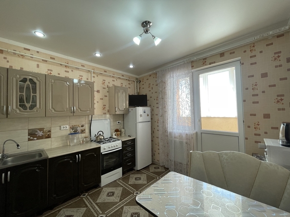 
  Продается 1-комн. квартира, 38 м², Шевченко ул, д. 288Бк2
. Фото 3.